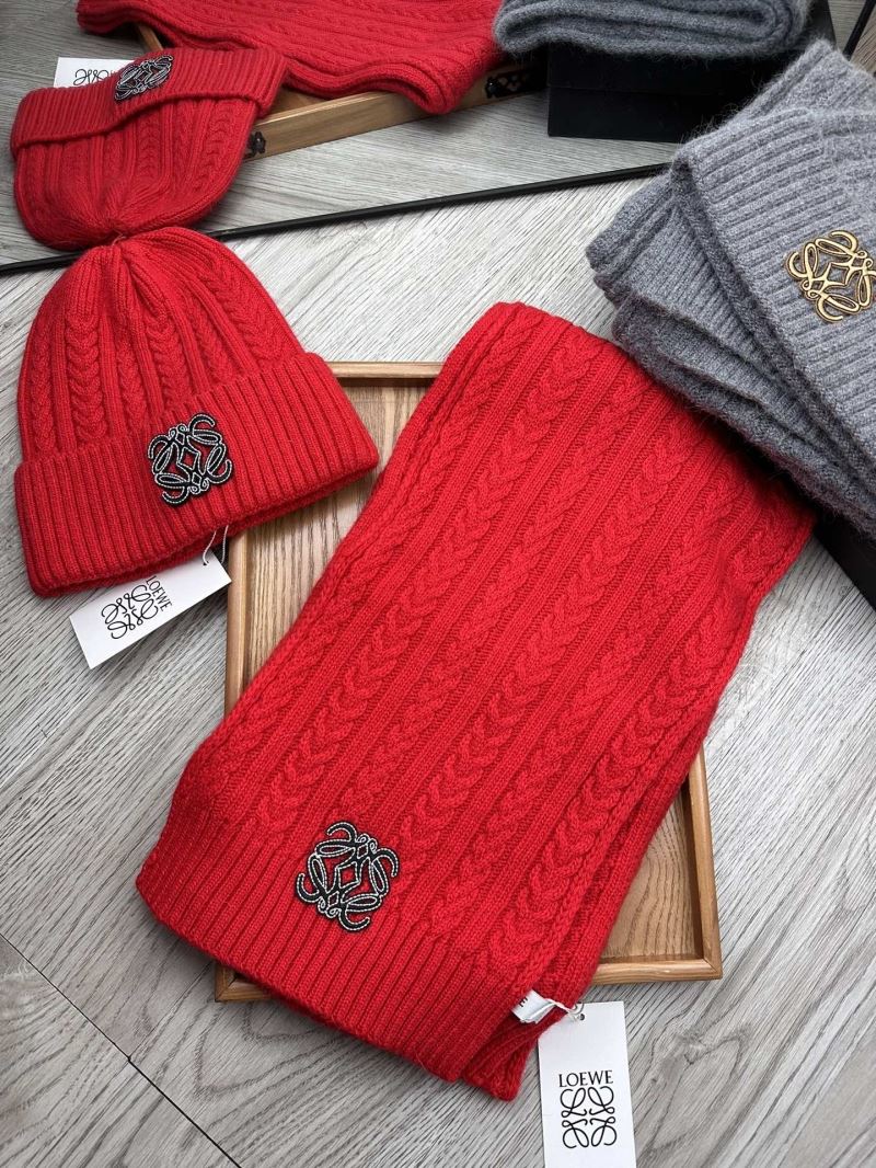 Loewe Caps Scarfs